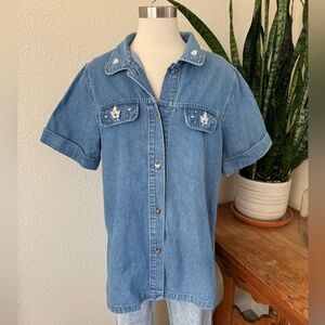 Vintage fall Denim Shirt Large – Studded‎ Leaf Embroidery 90s Style